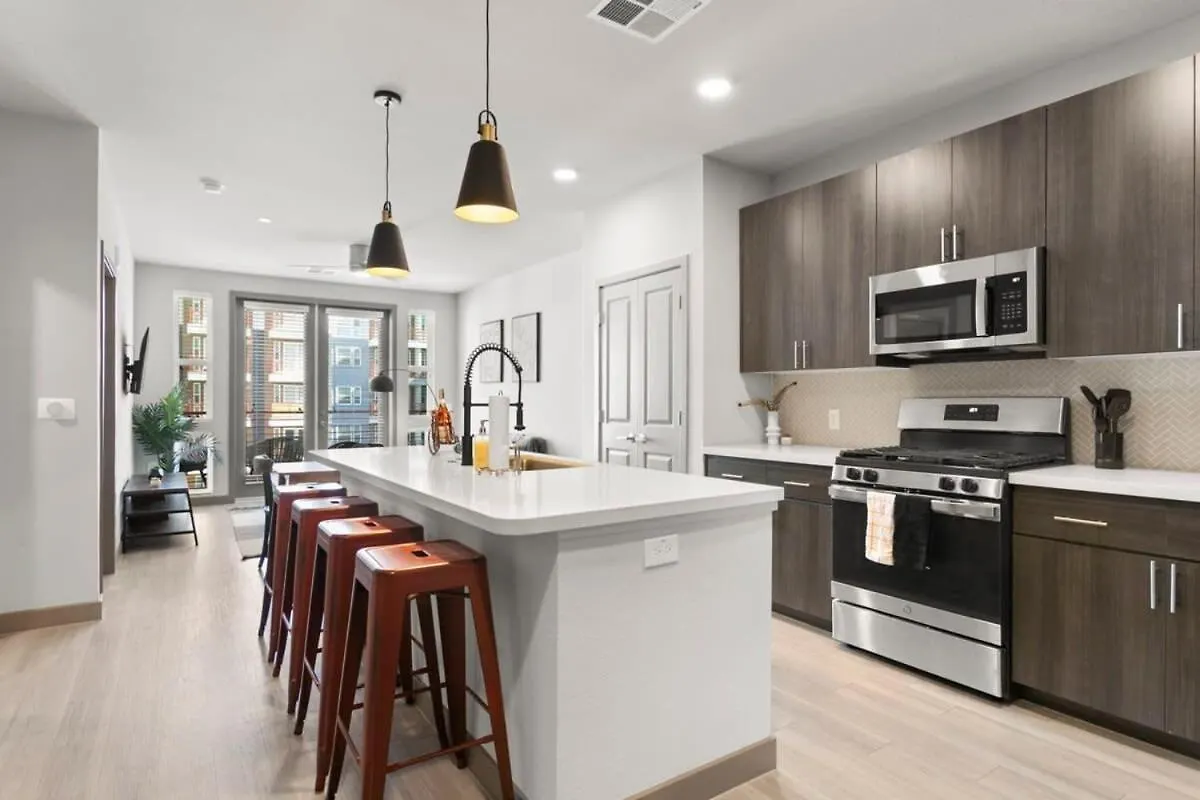 Cozysuites Phx Roro Gym, Pool, Pets, Parking! #10 Φοίνιξ 0*,